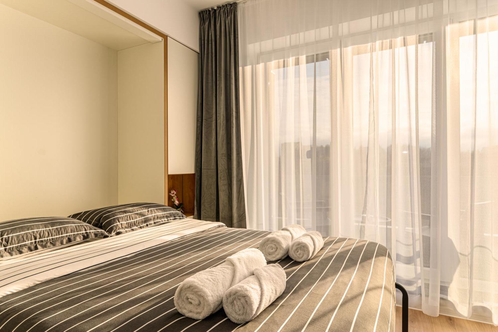 Luxury Landing Apartments Complex Qualis Brašov Exteriér fotografie